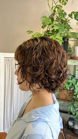 ミディアム 河本 正美のヘアスタイル