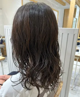 セミロング パーマ [siie] カキのヘアスタイル