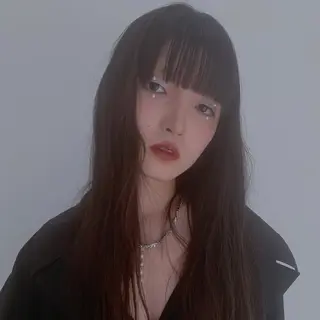 ロング 高橋 亜紀のヘアスタイル