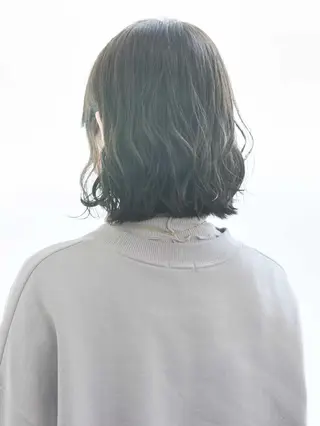 ミディアム 海老原 栞☀️ Atem上安店のヘアスタイル