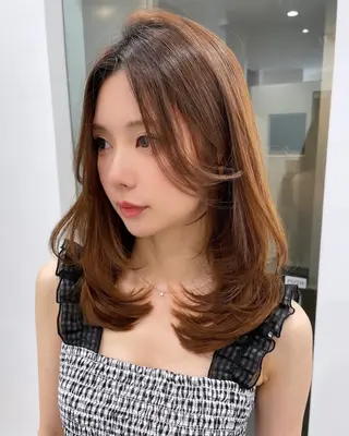 セミロング City/louwe 韓国レイヤーカットのヘアスタイル