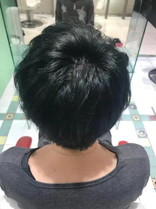 ショート カラー メンズ 中野 竜介のヘアスタイル