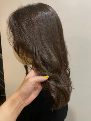 カラー 🍃YURI 🍃のヘアスタイル