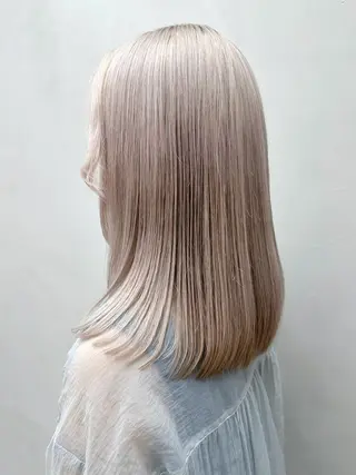 カラー セミロング ITbyALBUM 浦和店のヘアスタイル