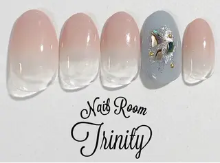 ネイル Trinity ゆきのネイルデザイン