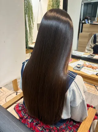 ロング h Blanche 丸山 稚葉のヘアスタイル