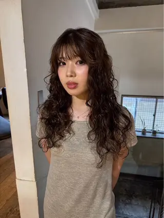 ロング パーマ 透明感カラー / レイヤー / Meiのヘアスタイル
