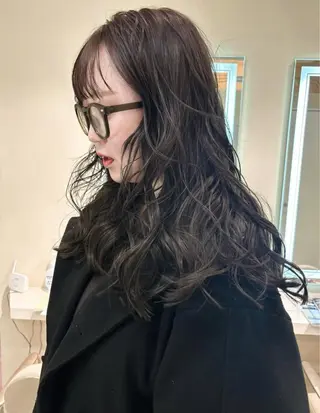 セミロング カラー パーマ ヘアアレンジ 💟Opus // Mizuki🐕のヘアスタイル