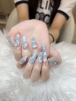 ネイル ANH NAIL ゴテゴテ専門店💎のネイルデザイン