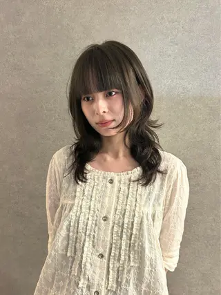 セミロング ウルフ/レイヤー /suzuhaのヘアスタイル