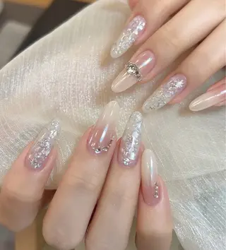ネイル Luvia harumiのネイルデザイン