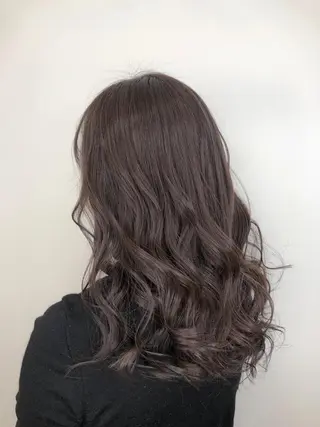 セミロング カラー 【透明感、艶髪】西村 有司のヘアスタイル
