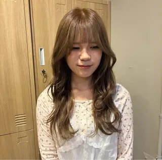 ロング カラー オリーブ🎶アッシュ グレージュちひろ🧸のヘアスタイル