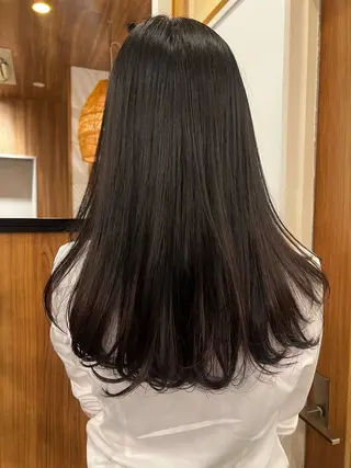 セミロング カラー コバヤシ ユメのヘアスタイル