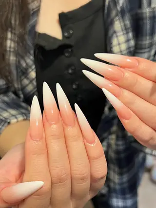 ネイル Luna Gladeのネイルデザイン