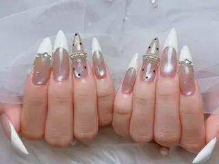 ネイル lucky nail 歌舞伎町のネイルデザイン