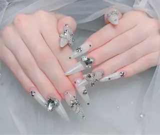 ネイル Lenie Shinokuboのネイルデザイン