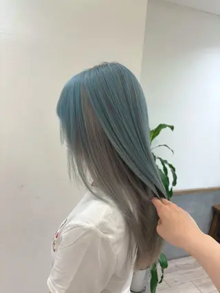 ロング カラー 箕輪 愛瑚のヘアスタイル