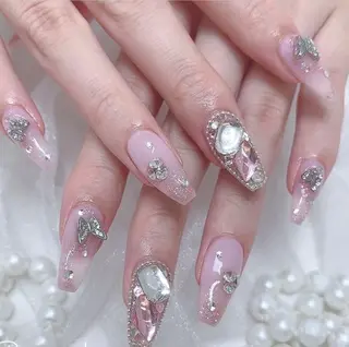 ネイル Lyna 池袋のネイルデザイン