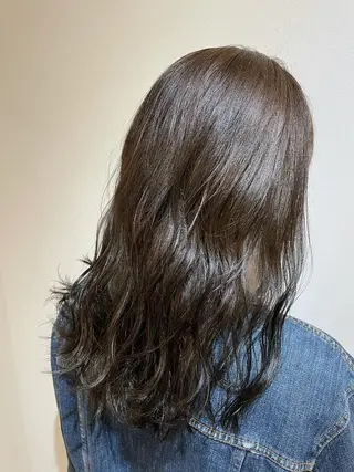 セミロング カラー 過去一の柔髪ヘア 🌿einshairのヘアスタイル