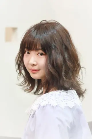 ミディアム 坂本 直樹のヘアスタイル
