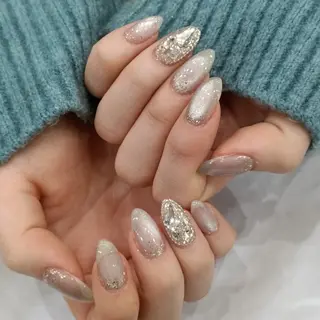 ネイル カルフール リル MOEのネイルデザイン