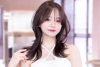ミディアム 渋谷/韓国レイヤー ハッシュ/堅亘のヘアスタイル
