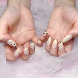 ネイル Jr.ネイリスト🤍 【Alissa】新栄のネイルデザイン