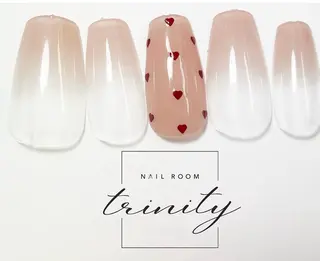 ネイル Trinity ゆきのネイルデザイン