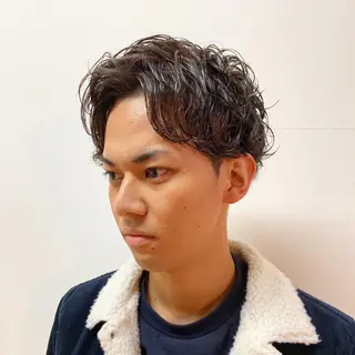 ショート カラー パーマ メンズ 🟦横浜駅メンズパー マ｜小上馬淳司🟦のヘアスタイル