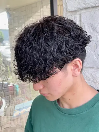 パーマ メンズ アタ ムのヘアスタイル