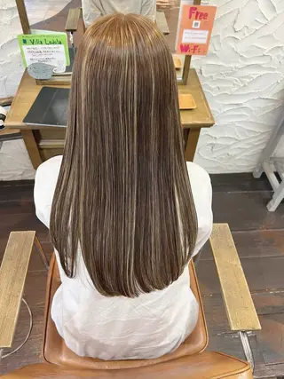 ロング こばやし あこのヘアスタイル