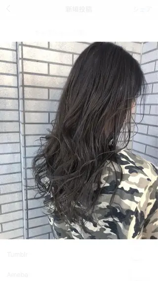 ロング カラー 中村 よしひでのヘアスタイル