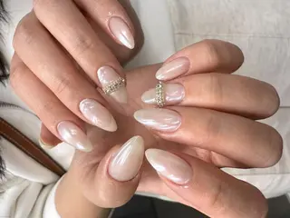 ネイル PEEKABOO 旧:momo京橋のネイルデザイン