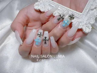 ネイル ネイルサロン ルミア Lumia 店長施術のネイルデザイン