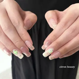 ネイル CITRON ERI.Oのネイルデザイン