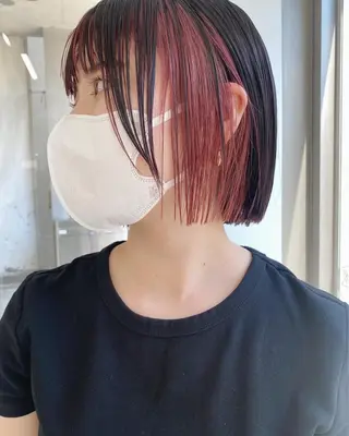 ショート カラー センターパート/ レイヤー/ayuのヘアスタイル