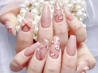 ネイル Queening 🦋のネイルデザイン