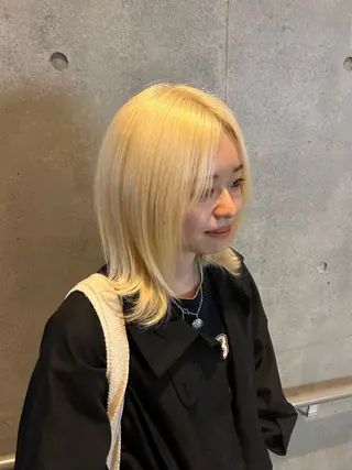 ミディアム カラー 韓国レイヤー kira🌛のヘアスタイル