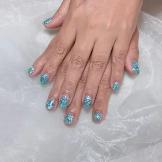 ネイル ネイルサロンエクラ キキ🍒のネイルデザイン
