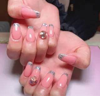ネイル miu miuのネイルデザイン