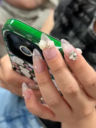 ネイル 🌺SAYAKA🌺 ロングネイル専門店のネイルデザイン