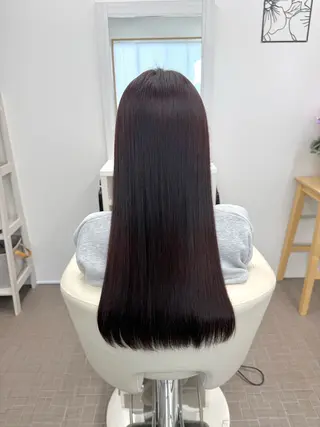 ロング フジワラ ヤスのヘアスタイル