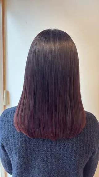 セミロング カラー 淀 小南津のヘアスタイル