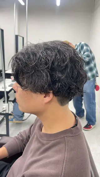 ミディアム パーマ メンズ メンズ特化AMITY SHINGOのヘアスタイル