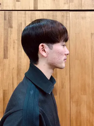 ショート カラー メンズ 牧野 滉平のヘアスタイル