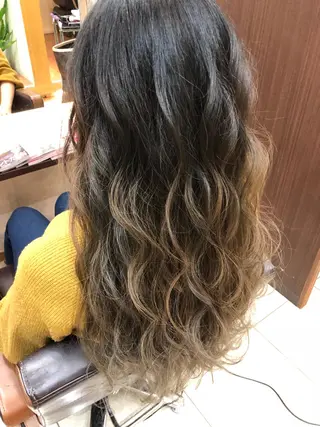 ロング カラー BREK 袋井店のヘアスタイル