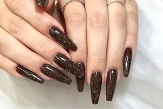 ネイル Glow Minamiのネイルデザイン