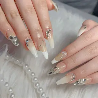 ネイル moon nailsのネイルデザイン