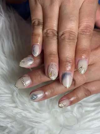 ネイル LAVISH 大和店 🤱子連れ大歓迎のネイルデザイン
